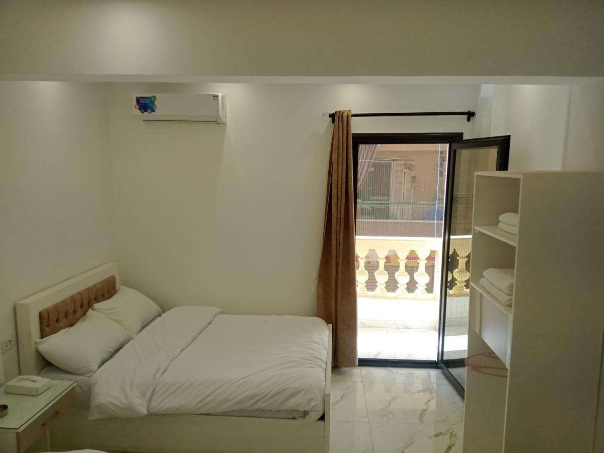 Egyptus Pyramids Inn Кайро Екстериор снимка