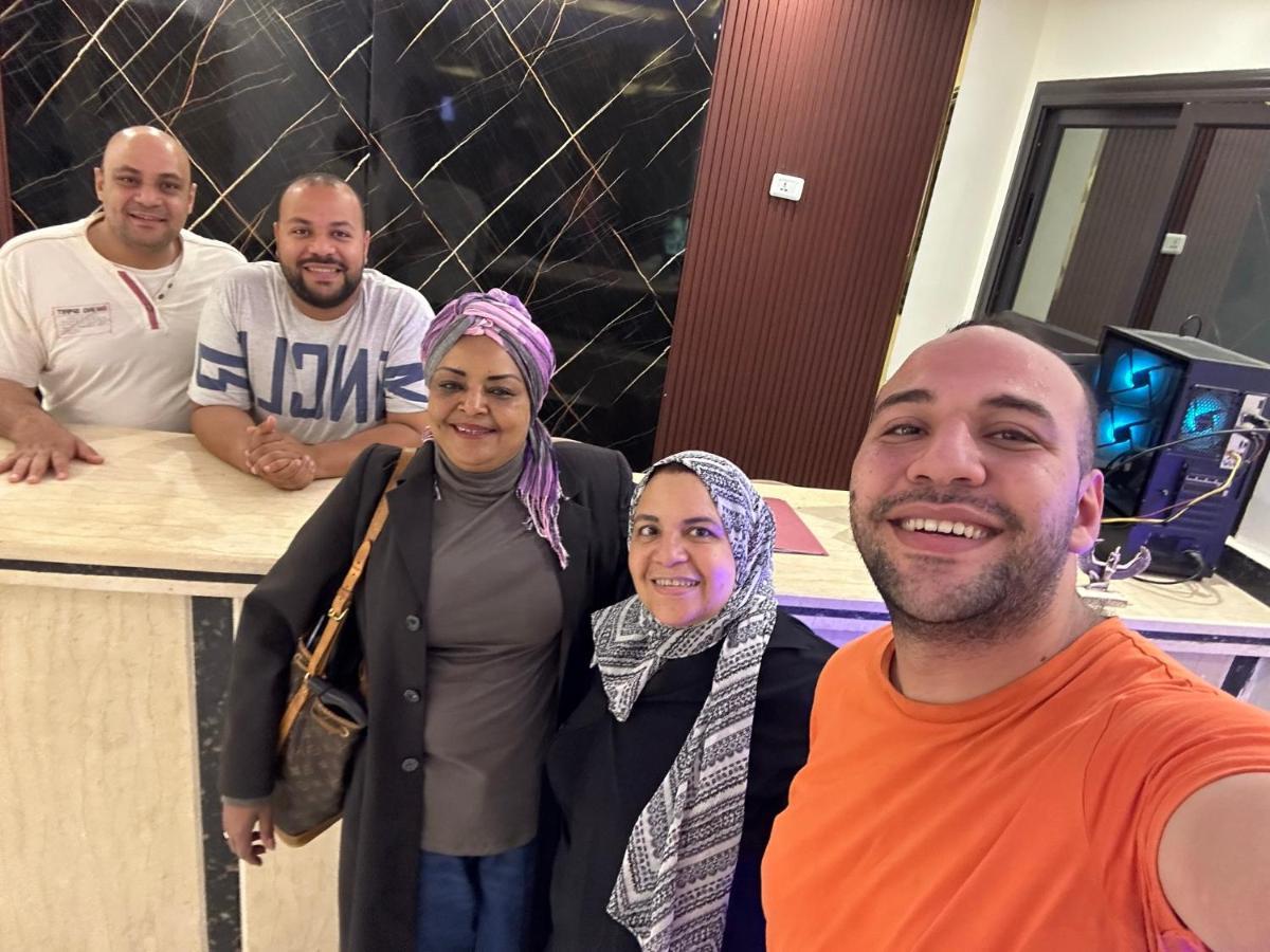 Egyptus Pyramids Inn Кайро Екстериор снимка